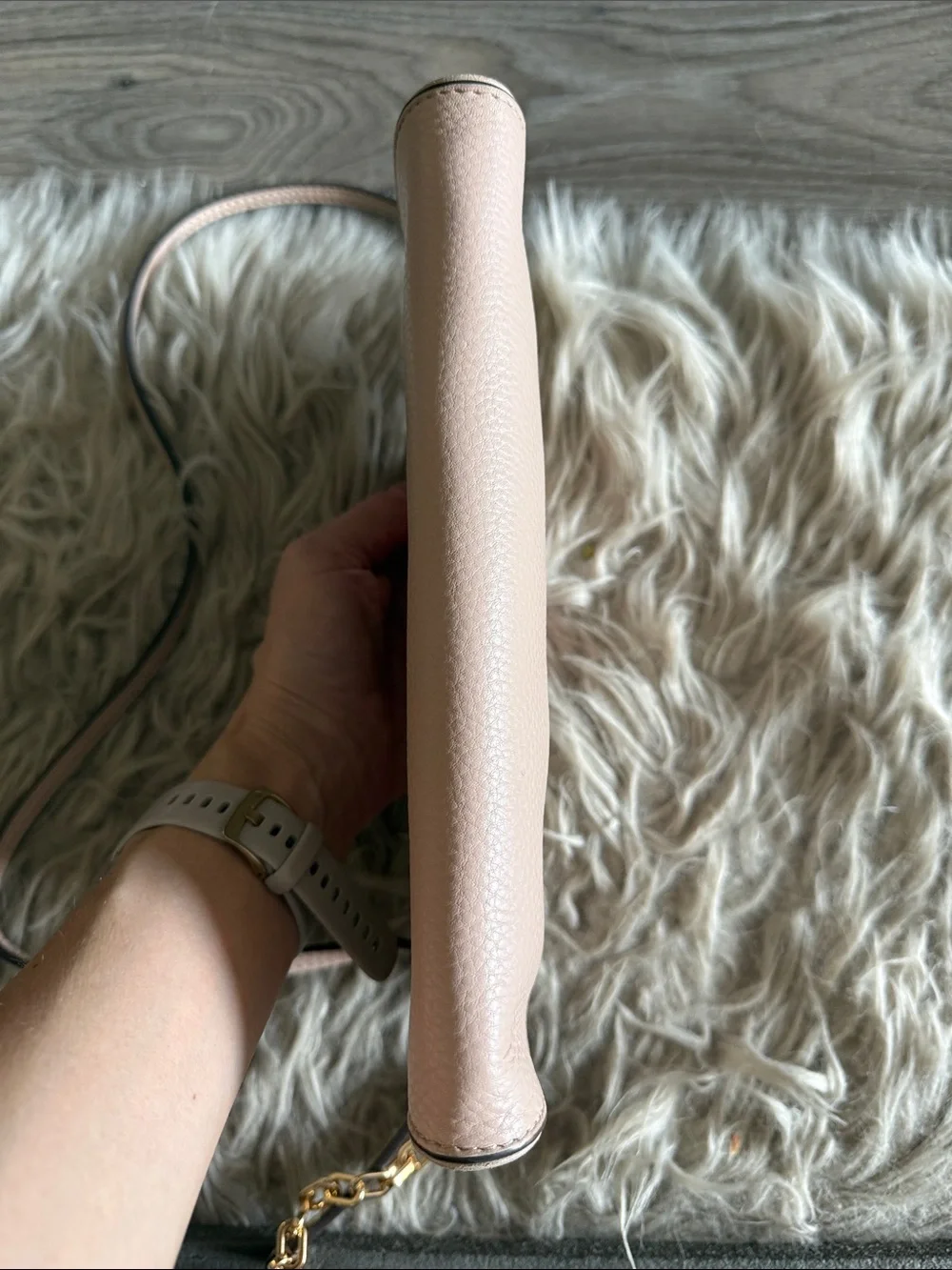 Tory Burch  Pebbled Leather Crossbody in Blush with Gold Hardware